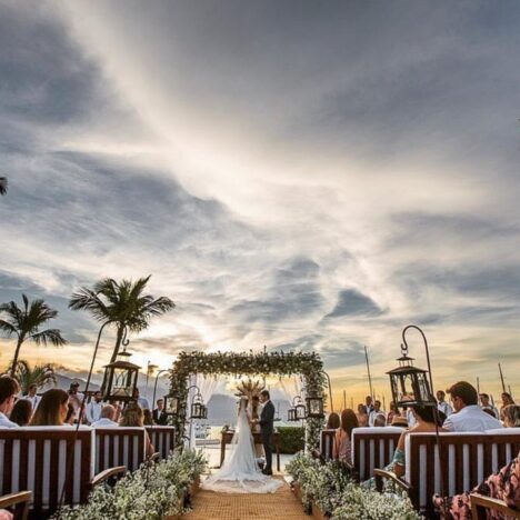 Estrelas do Casamento às Cegas 50+ brilham em desfile de Patrícia Granha no Hotel Unique
