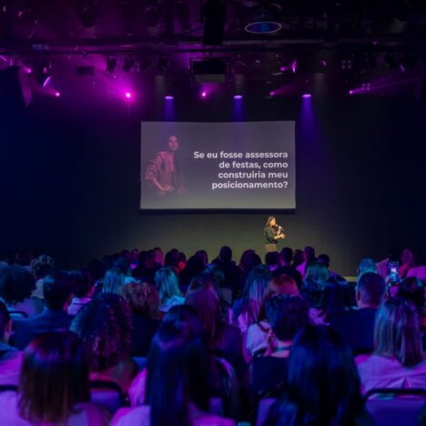 Jaeder Barreto, Dennis Wang e Ilana Bobrow marcaram presença no segundo dia do Casar.com 2025